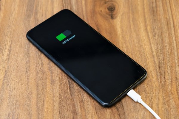 Durée de vie de la batterie : quels smartphones tiennent le coup plus longtemps ?
